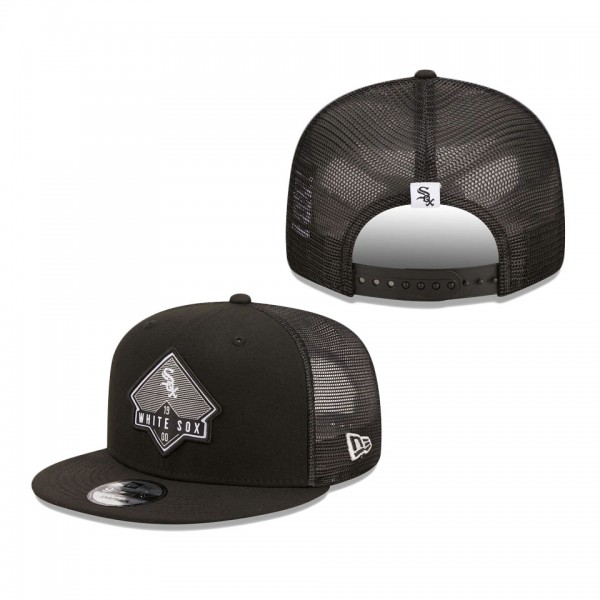 Chicago White Sox New Era Camper Trucker Snapback Hat Black