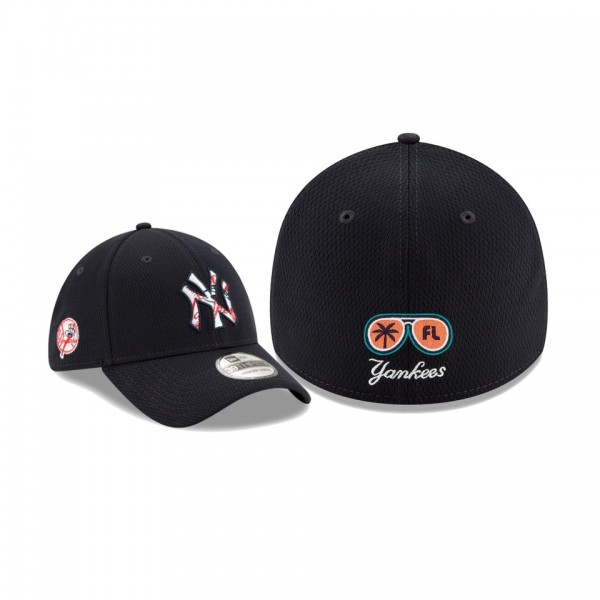 Men's New York Yankees 2021 Spring Training Navy 39THIRTY Flex Hat