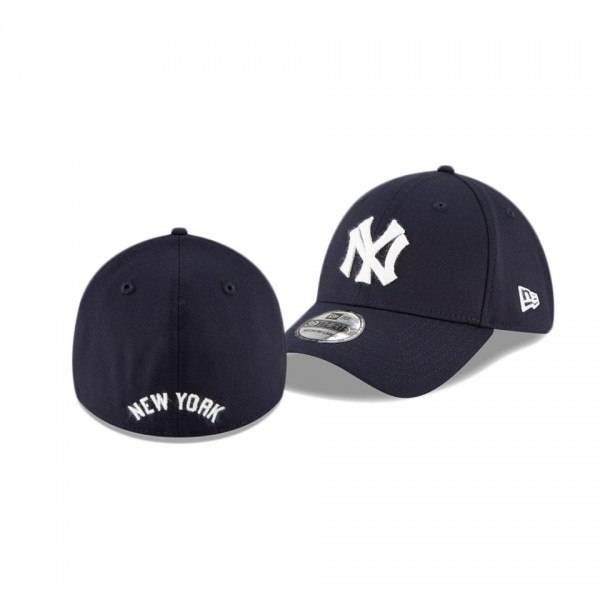 New York Yankees 2021 Field Of Dreams Navy 39THIRTY Stretch Fit Hat