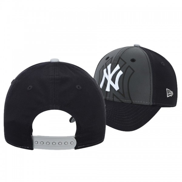 Youth Yankees Reflect Gray 9FORTY Adjustable New Era Hat