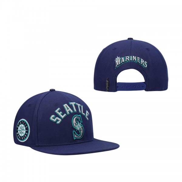 Men's Seattle Mariners Pro Standard Navy Stacked Logo Snapback Hat