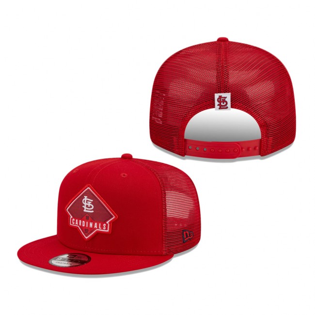 St. Louis Cardinals New Era Camper Trucker Snapback Hat Red